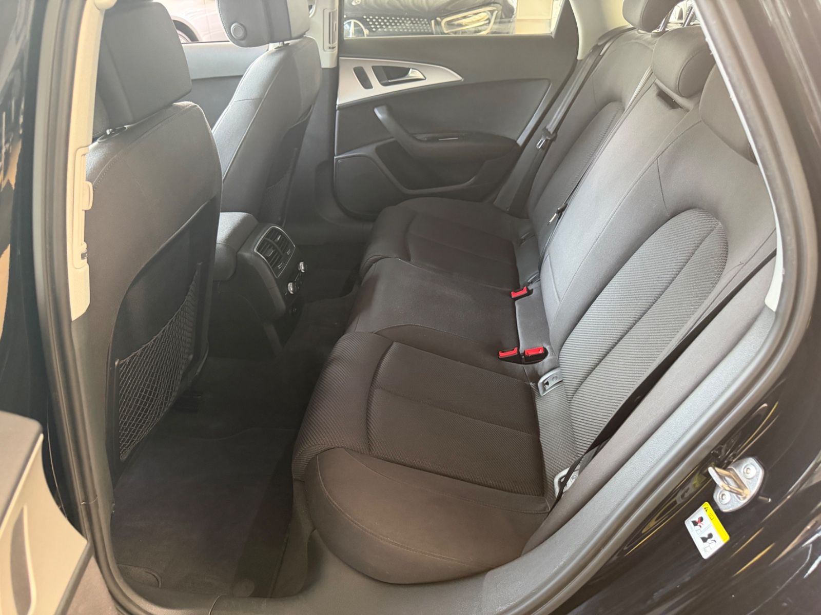 Fahrzeugabbildung Audi A6 Avant 2.0 TDI ultra