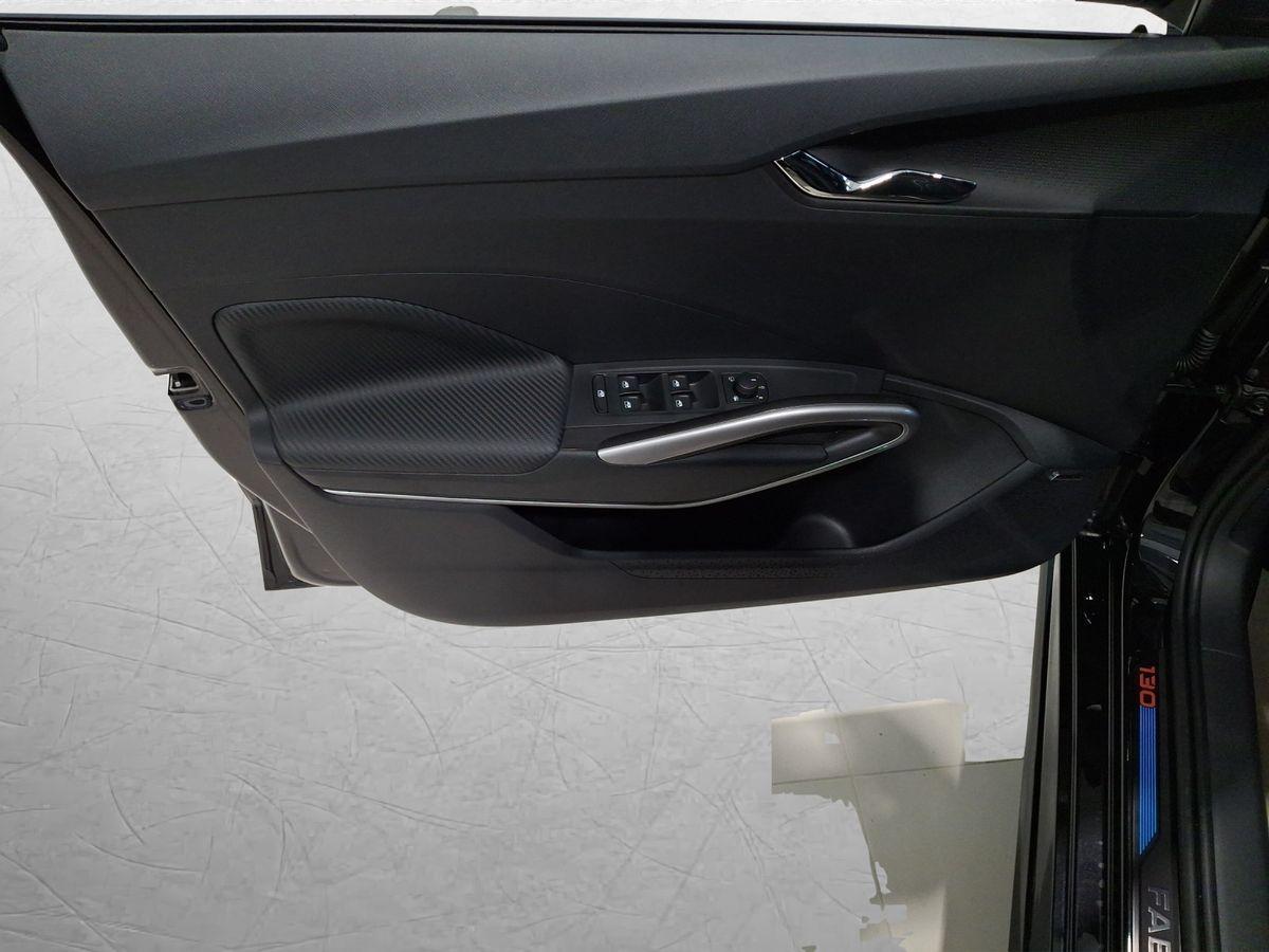 Skoda Fabia 130 Edition 1,5 TSI DSG Sondermodell, миниатюра 11