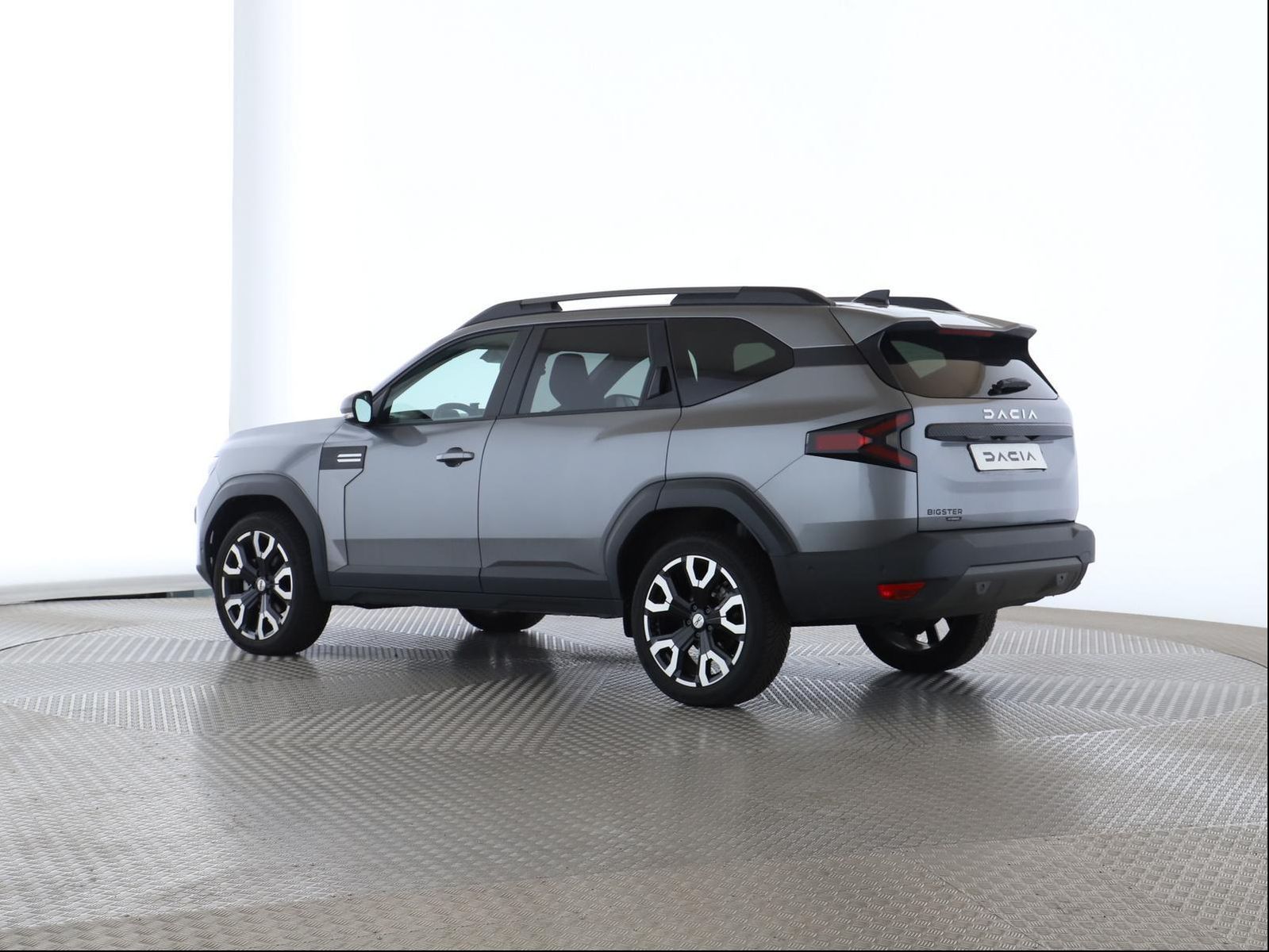 Fahrzeugabbildung Dacia Bigster Hybrid 155 Journey