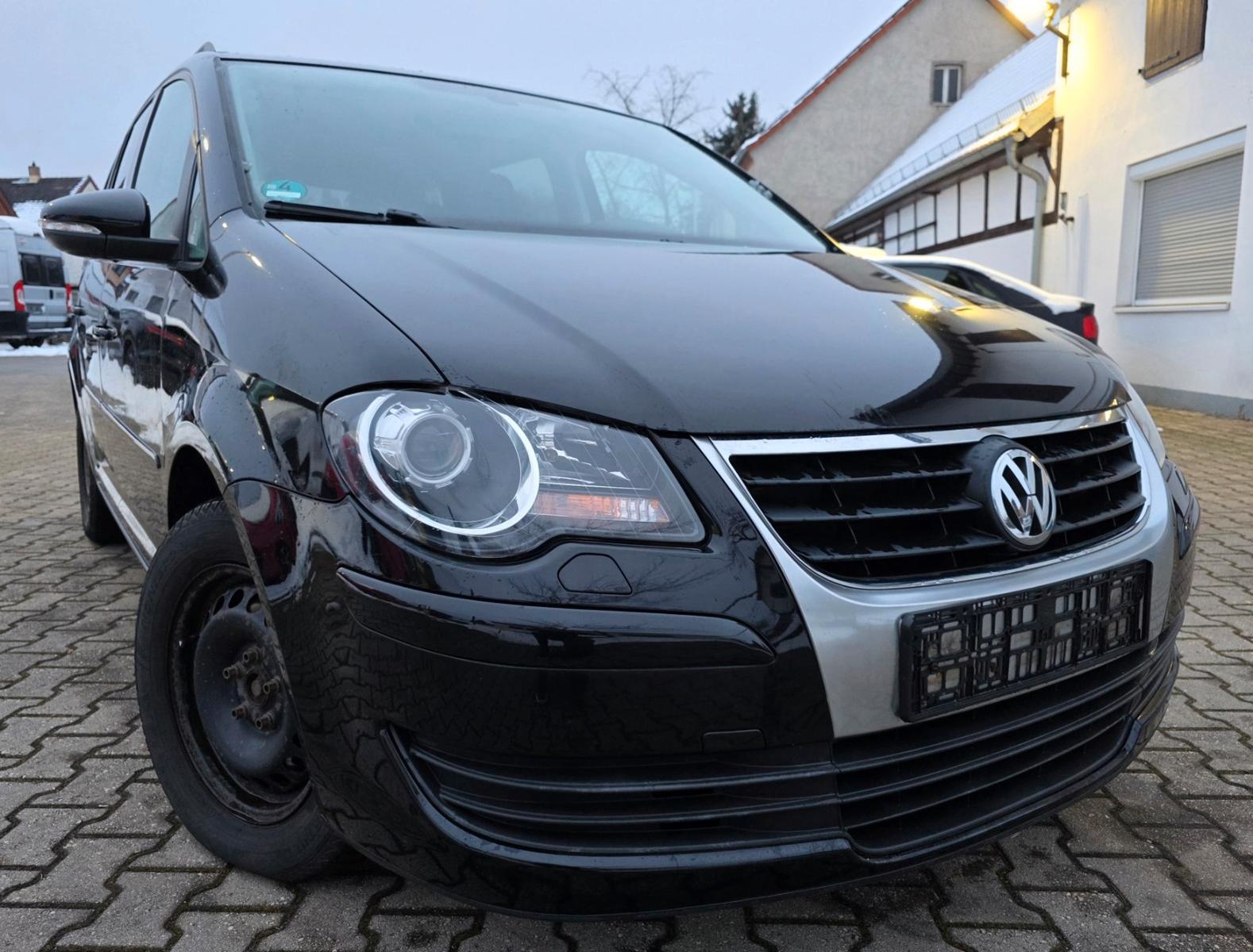 Volkswagen Touran Freestyle 1.4 TSI,PDC,Shz,Navi,Tempomat