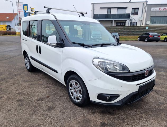 Fiat DOBLO LKW  5 Sitzplätze