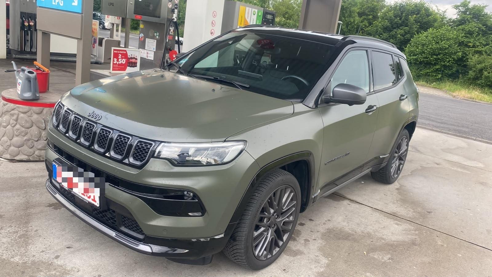 Jeep Compass 80th Anniversary FWD
