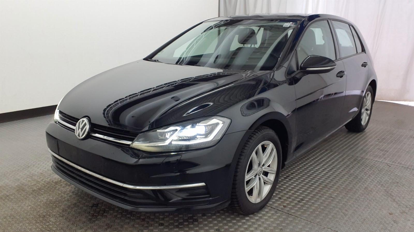 Volkswagen Golf VII Lim. Standheizung ,DSG Navi Massagesitz