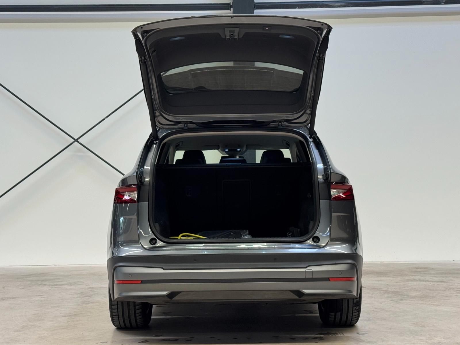 Skoda ENYAQ 80X LOFT 195KW*AHK*WÄPU*KESSY*4xSHZ