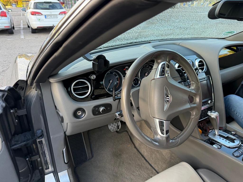 Bentley Continental GTC