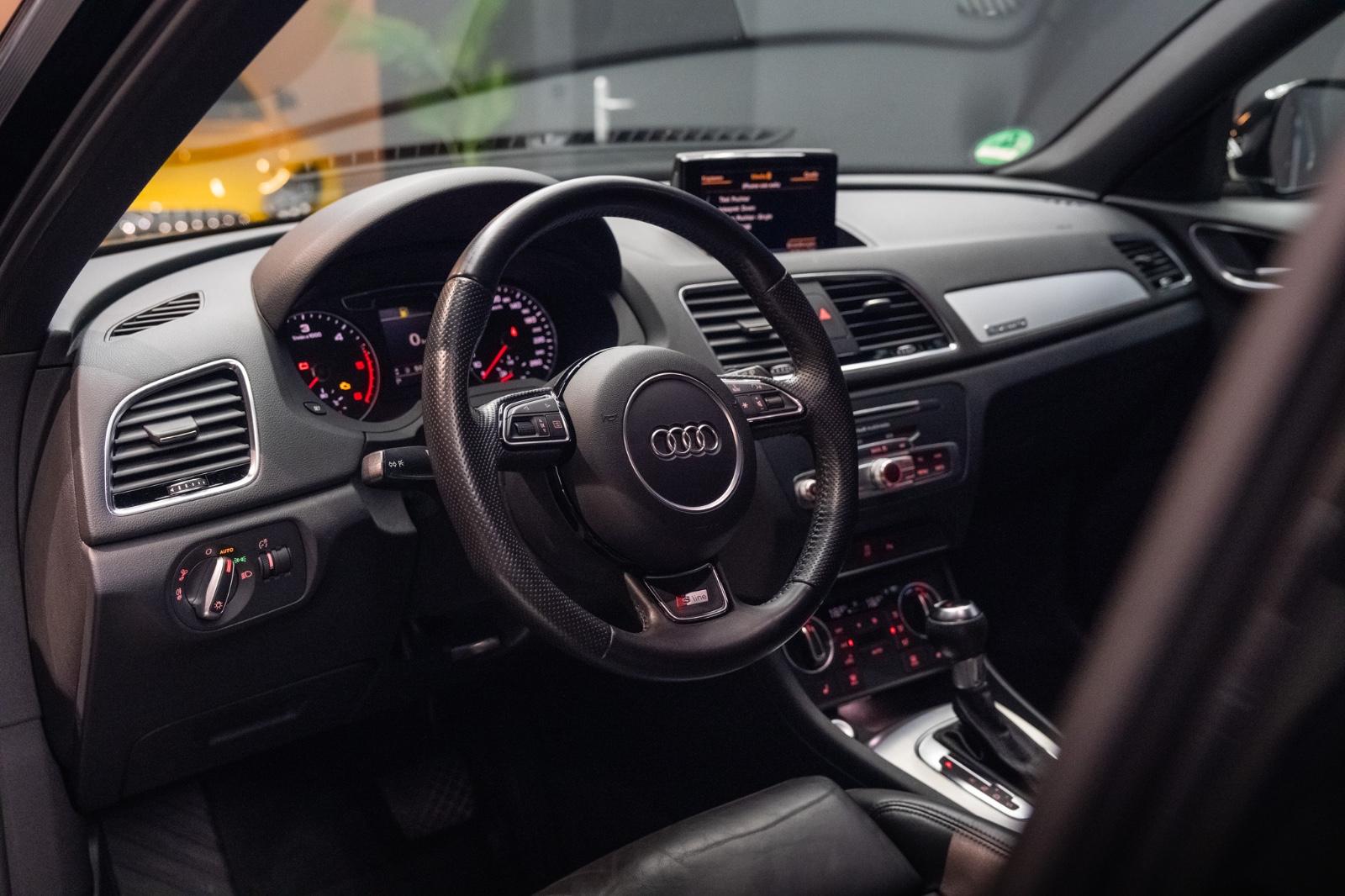 Audi Q3 quattro*S-LINE*E-Heckkl.*NAVI*NAPPA-LEDER*