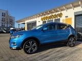 Nissan Qashqai 1.3 DIG-T Zama Automatik *Pano, Kamera - gebrauchte Nissan Qashqai aus dem Jahr 2021