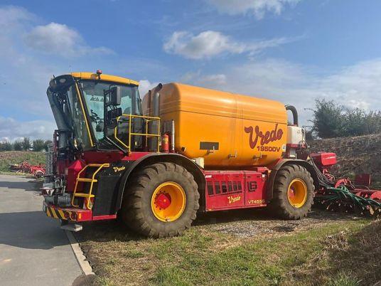 Andere 2020 Vredo 4556 + Mais schieben Paket