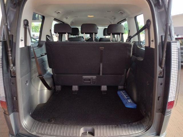 Fahrzeugabbildung Hyundai STARIA HEV 9-Sitzer (MY25) 1.6 T-GDI (225 PS) 6-