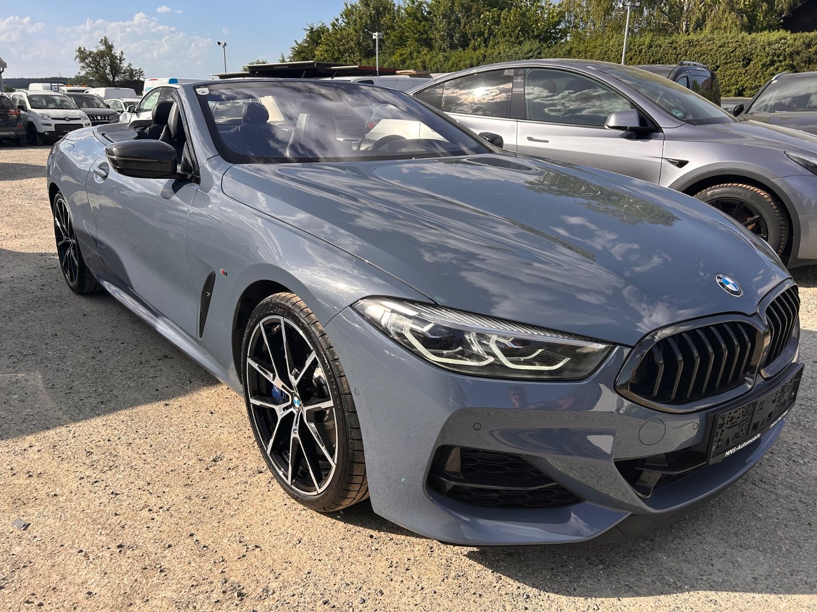 BMW M850 i  xDrive Cabrio Leder Navi Headup 20 Zoll imagem 3