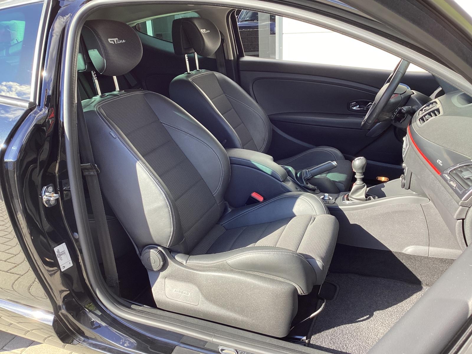 Renault Megane III Coupe GT Line 1,5 dCi 110 FAP
