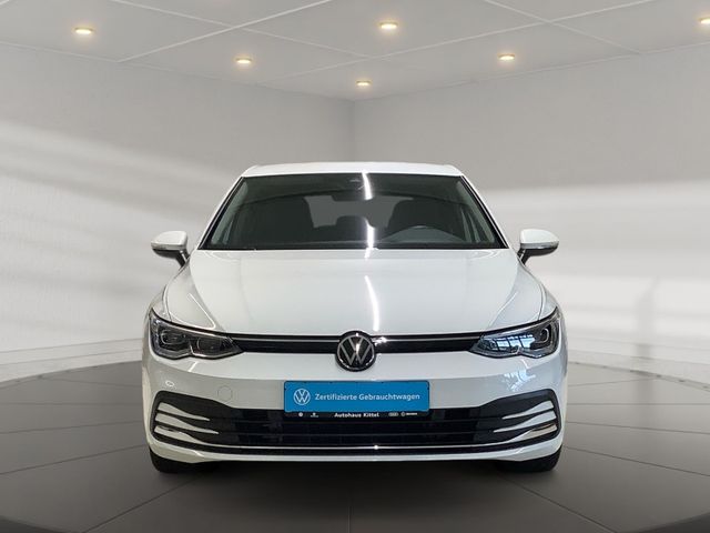 Golf Active 1,5 l eTSI 96 kW DSG Matrix, STH,