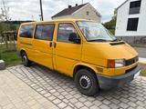 Volkswagen T4 Kombi Langer Radstand - 9 Sitze - Volkswagen T4 Kombi: 9 Sitzer