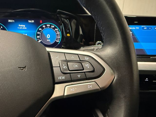 Golf VIII Variant Life 2.0 TDI DSG SHZ APP