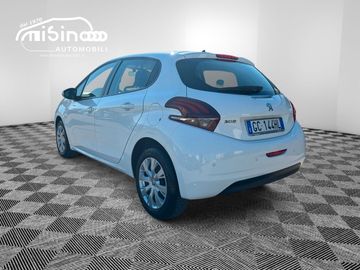 Peugeot 208 - 6