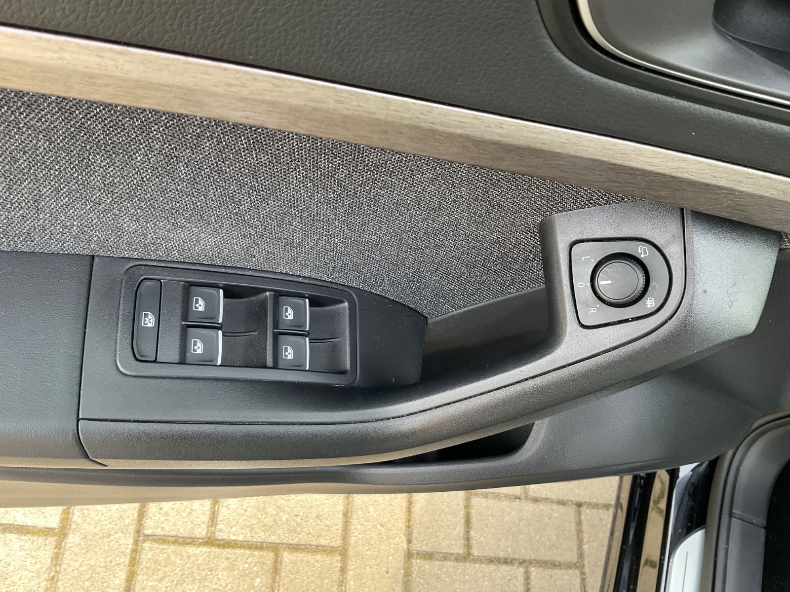 Fahrzeugabbildung SEAT Ateca 1.5 TSI Xperience DSG,LED,Kamera,Navi
