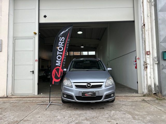 Opel Zafira 1.9 16V CDTI 150CV Cosmo