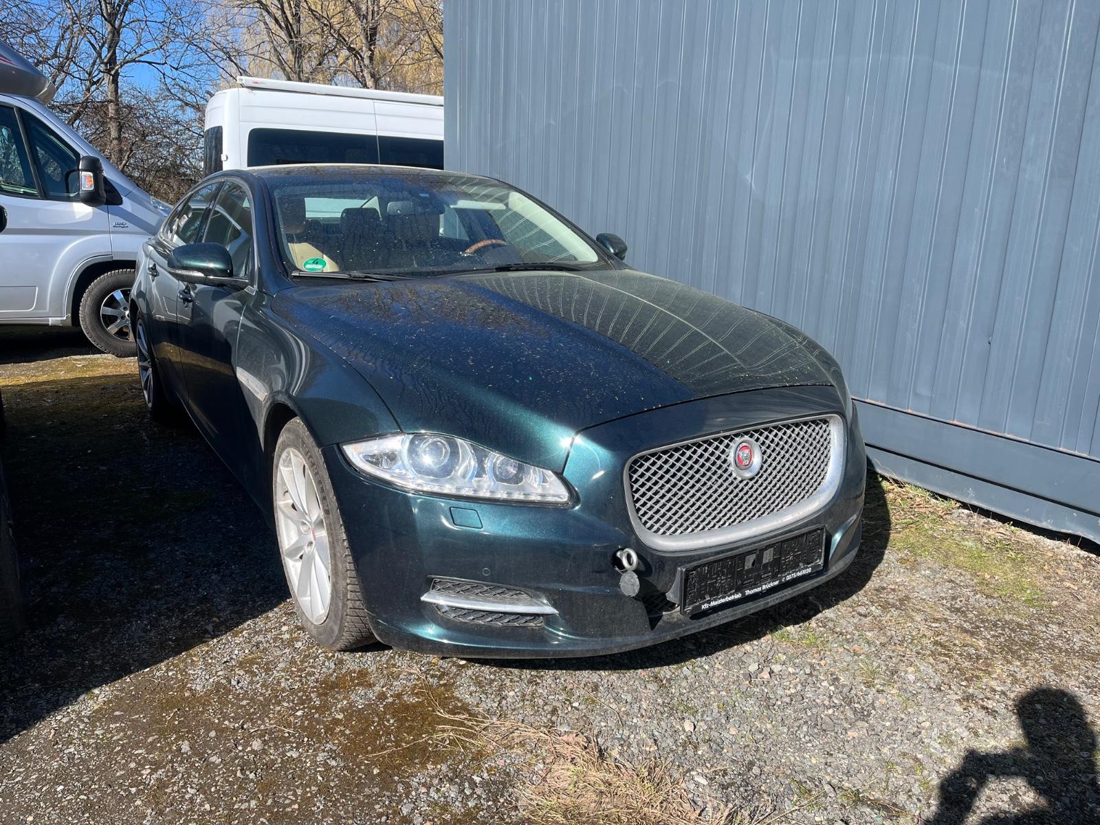 Jaguar XJ Premium Luxury AWD