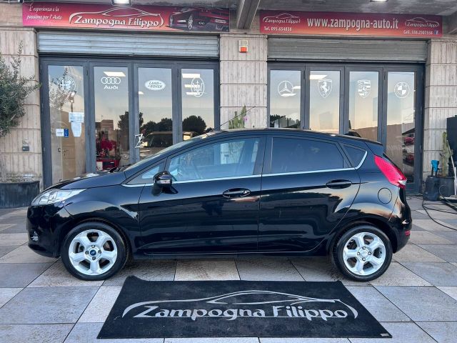 Ford Fiesta 1.4 TDCi 70CV 5 porte Titanium 2011