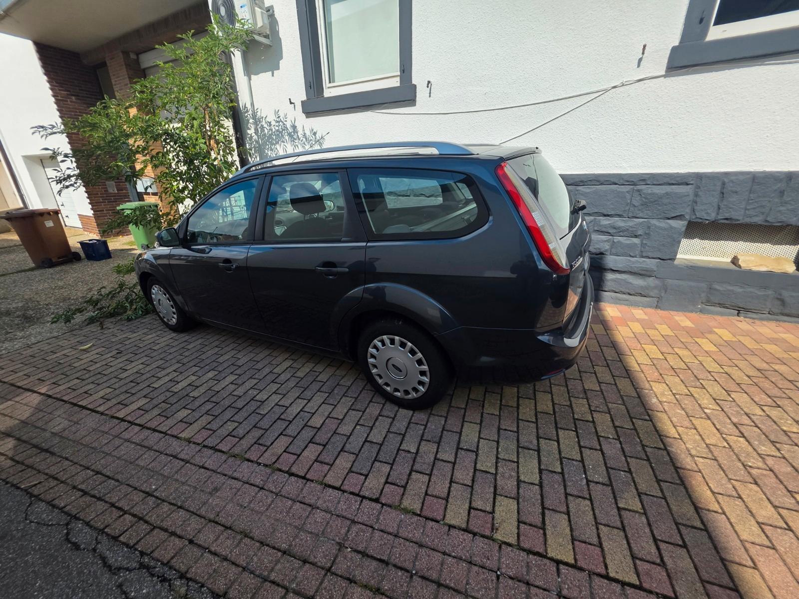 Ford Focus 2009 — photo 5
