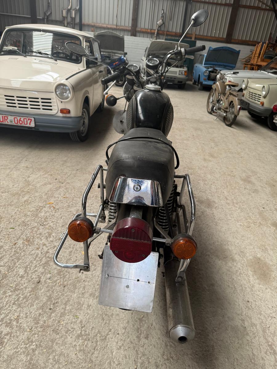 Simson MZ 250 - Ersatzteilspender