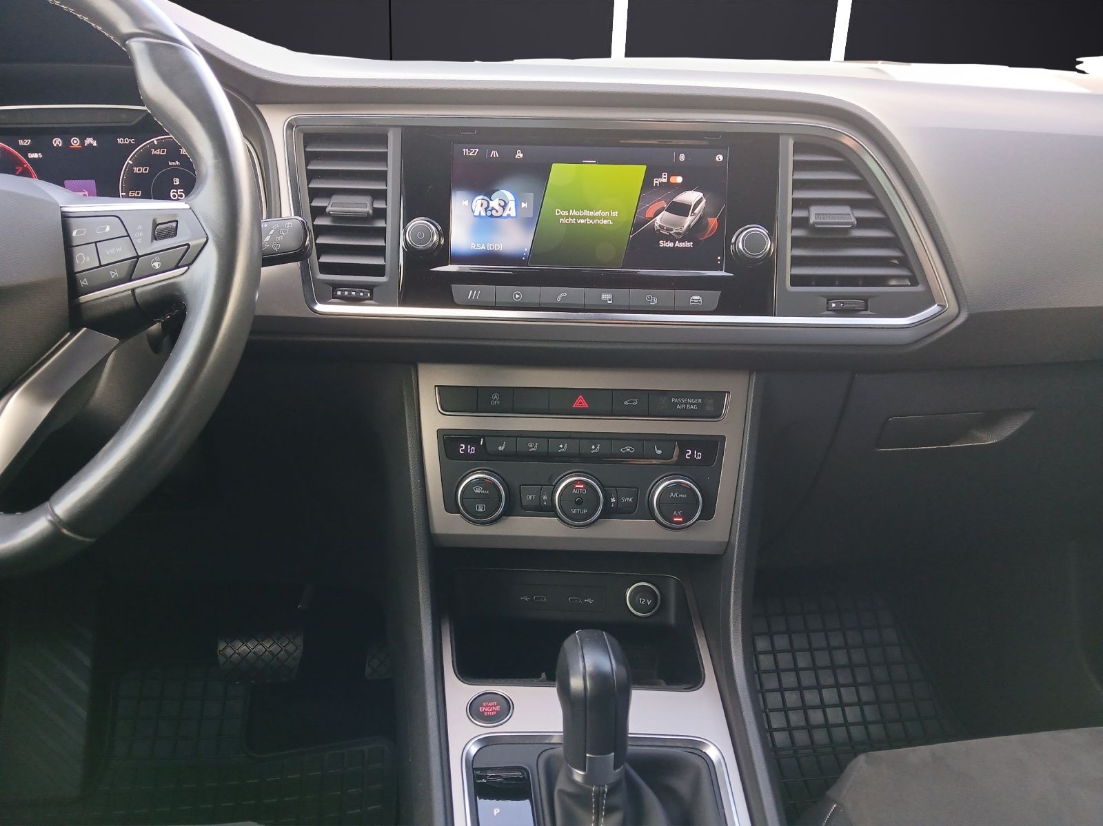 Fahrzeugabbildung SEAT Ateca TSI Xperience DSG LED AID ACC RFK SH