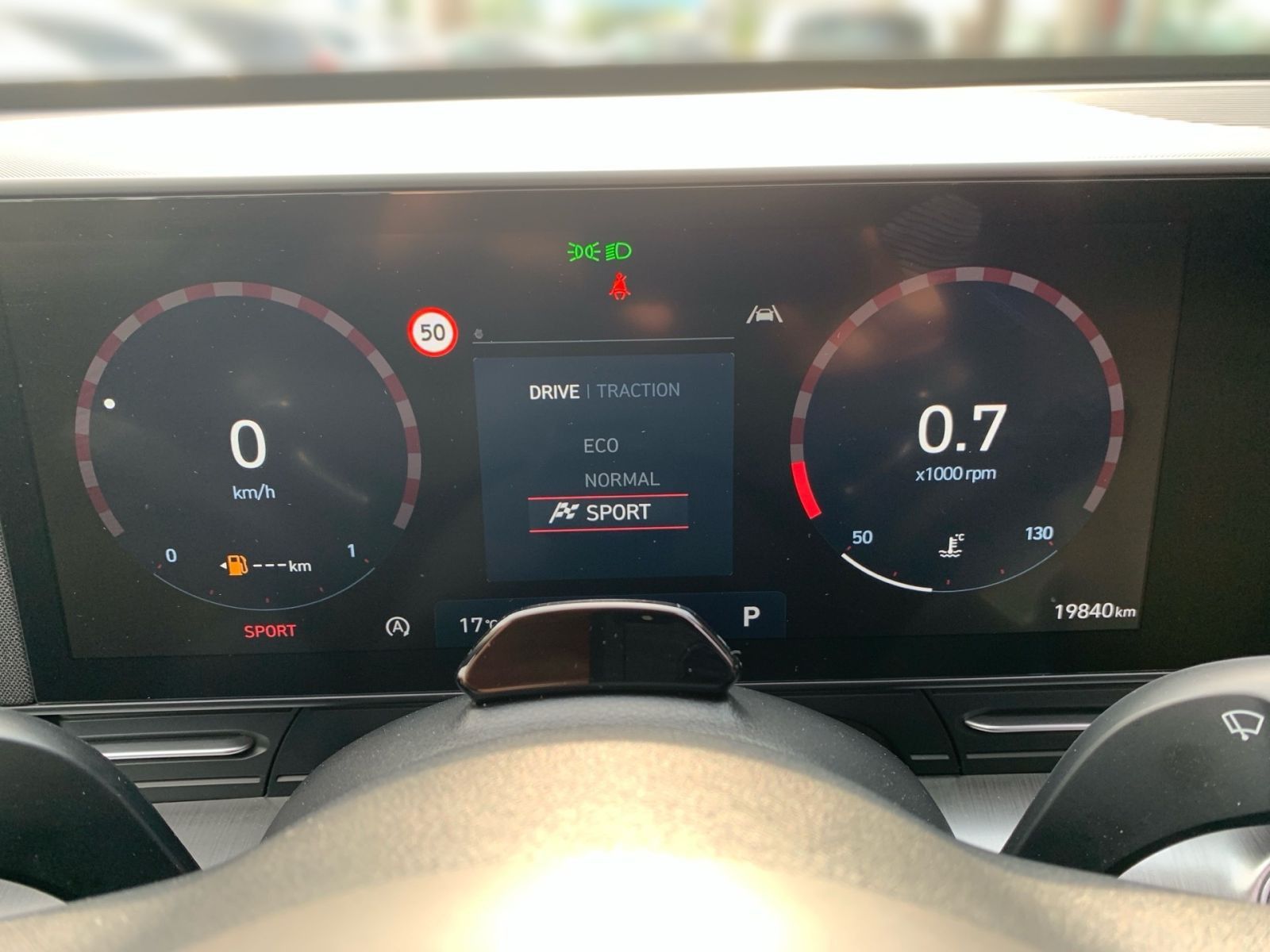 Fahrzeugabbildung Hyundai KONA 1.6 T-GDI 7-DCT Prime el.SD Leder