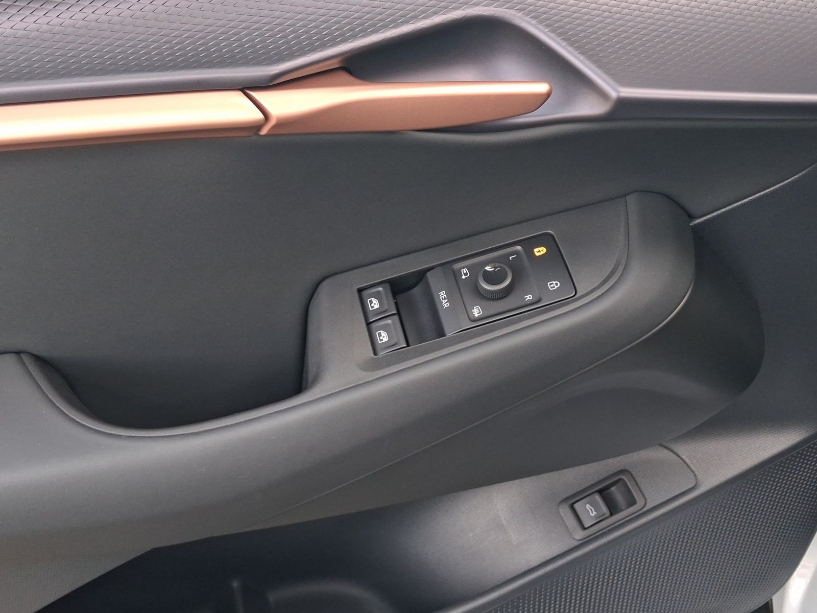 Cupra Tavascan - Bild 9