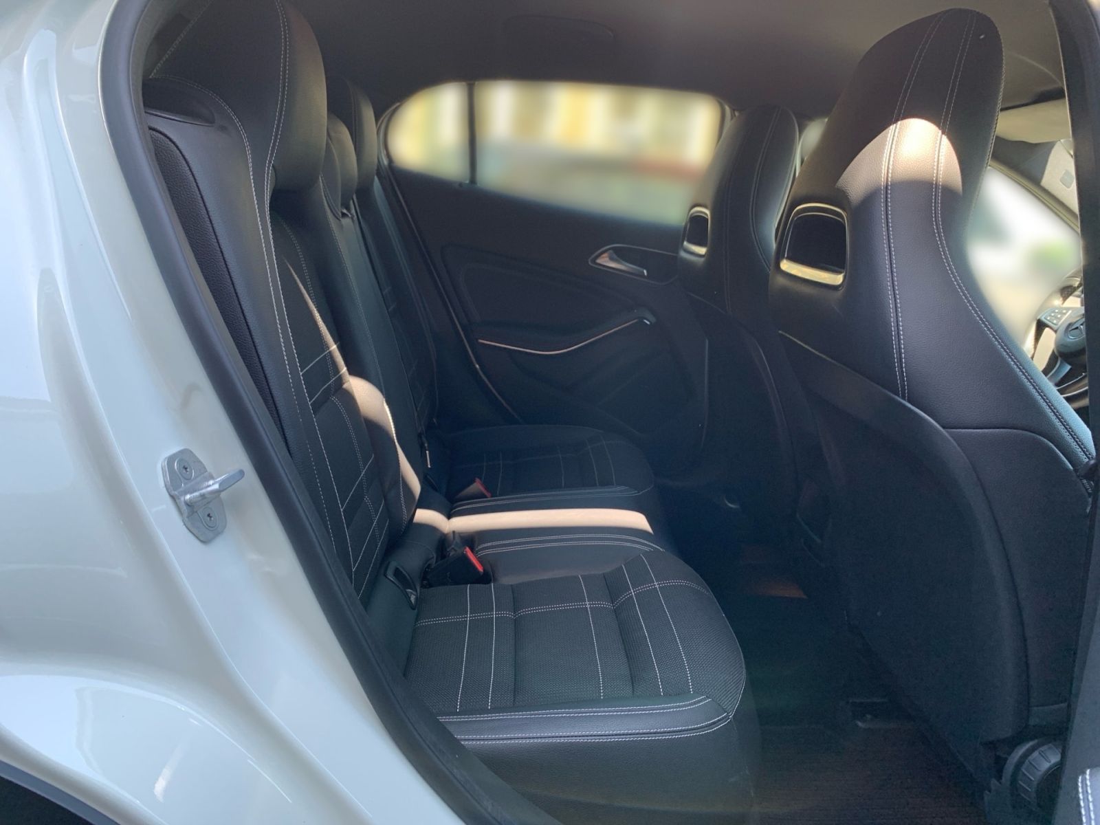 Fahrzeugabbildung Mercedes-Benz GLA 220 d 7-DCT Urban Bavi Kamera Xenon
