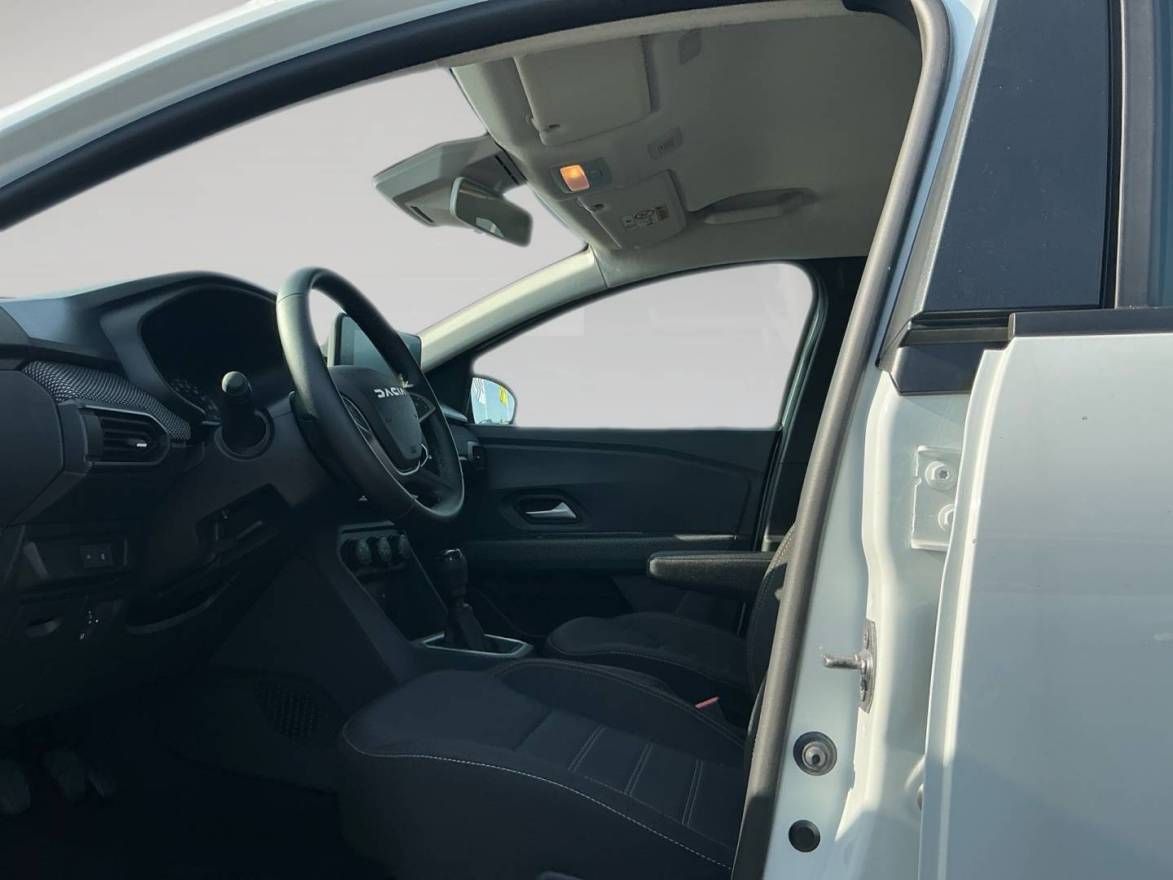 Fahrzeugabbildung Dacia Sandero Stepway Expression ECO-G 100