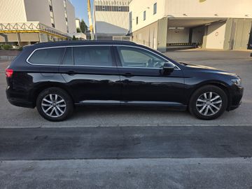 Volkswagen Passat Variant - 8