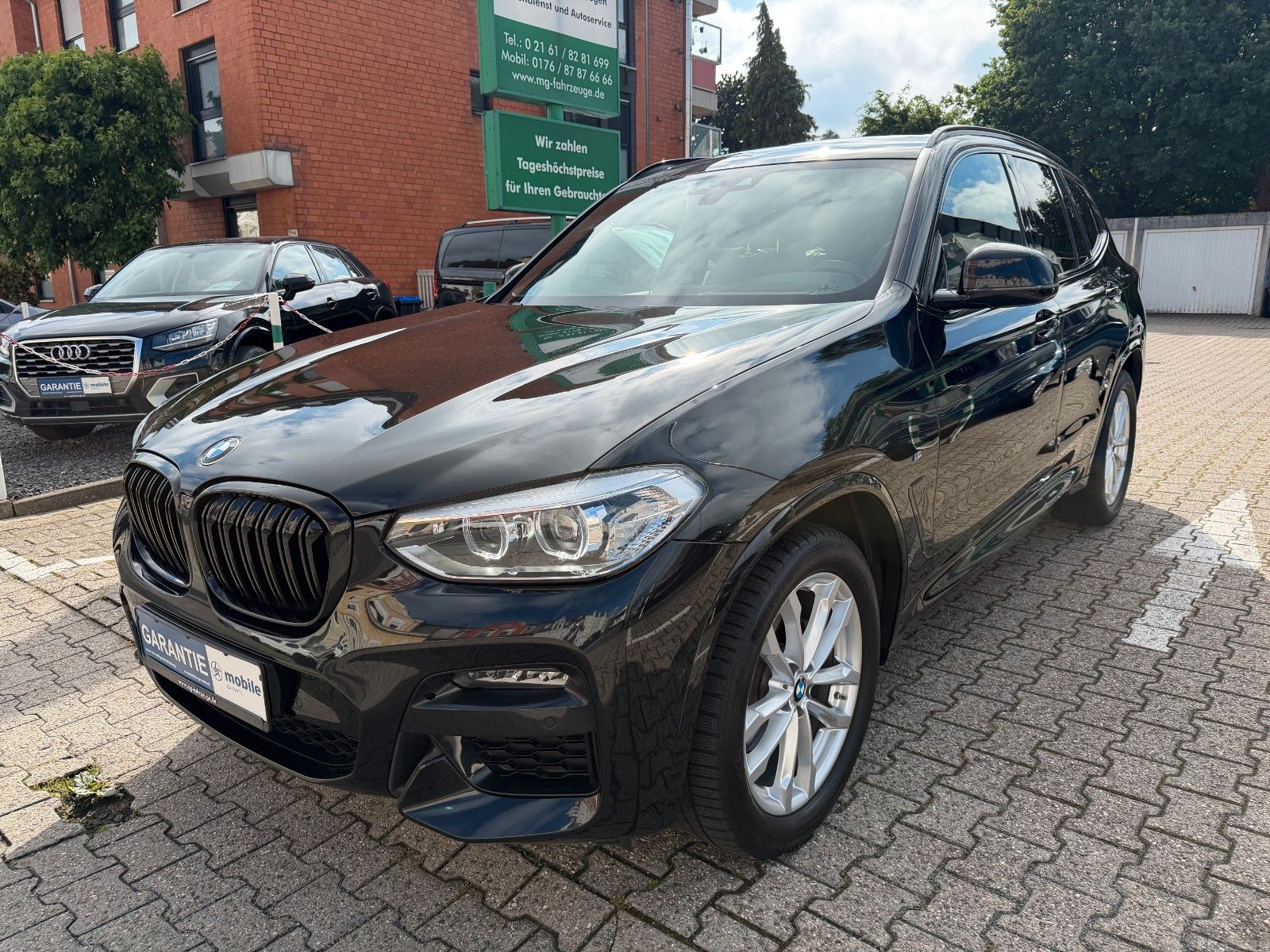 Fahrzeugabbildung BMW X3 xDrive 20 d M SPORT HUD AHK LEDER PANO D-KEY