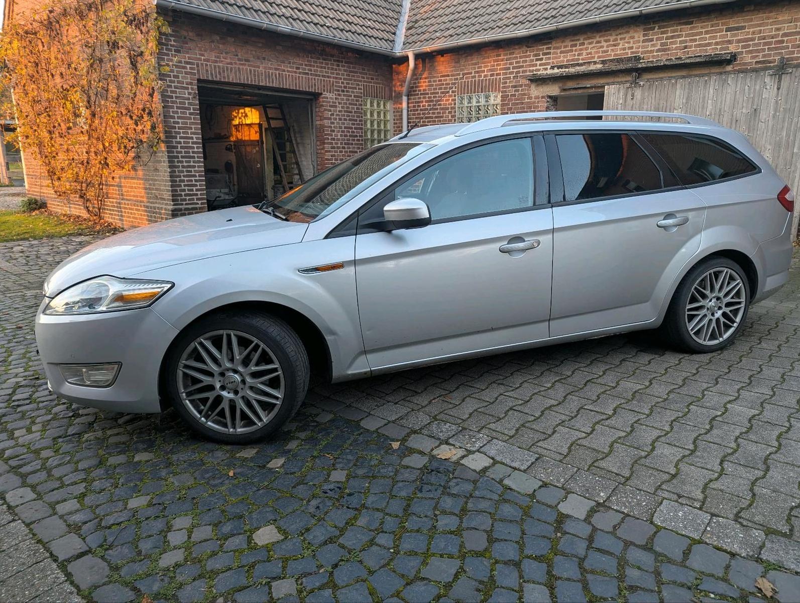 Ford Mondeo 2009 — engine 140 HP (103kW)