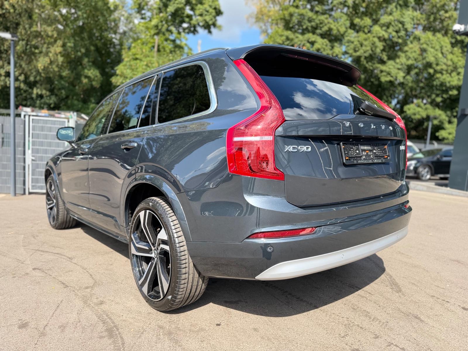 Volvo XC 90 MOMENTUM PRO AWD *7.SITZER*NAVI*LEDER*
