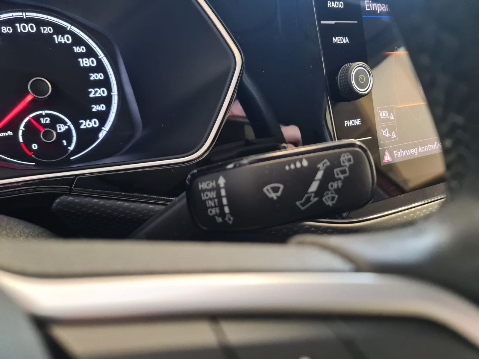Fahrzeugabbildung Volkswagen T-Cross United / 1. Hand / KLIMA / PDC