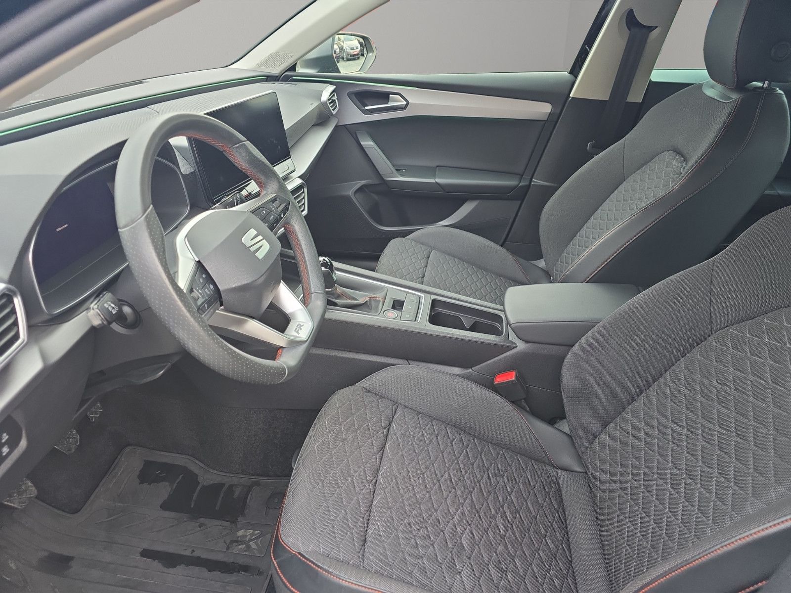Fahrzeugabbildung SEAT Leon FR+Fahrassistenz+Voll-LED+Digital Cockpit