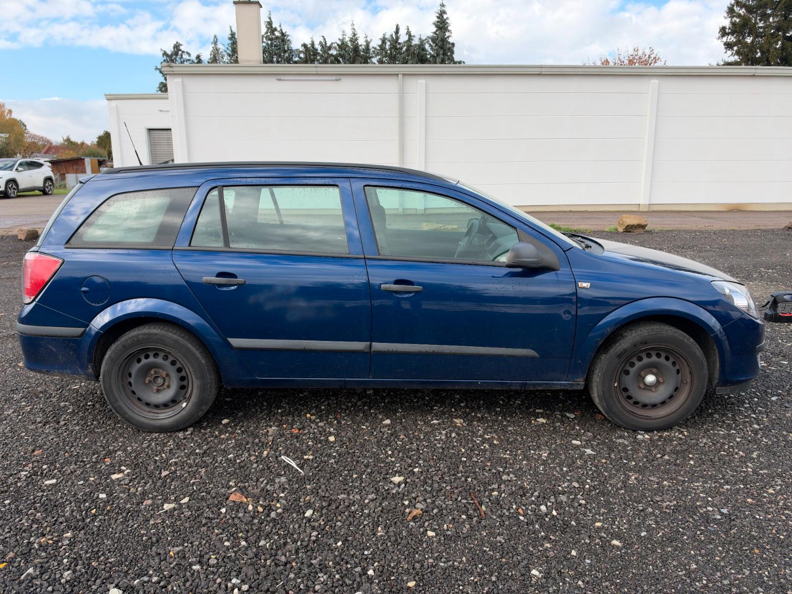 Opel Astra 2004 — photo 6