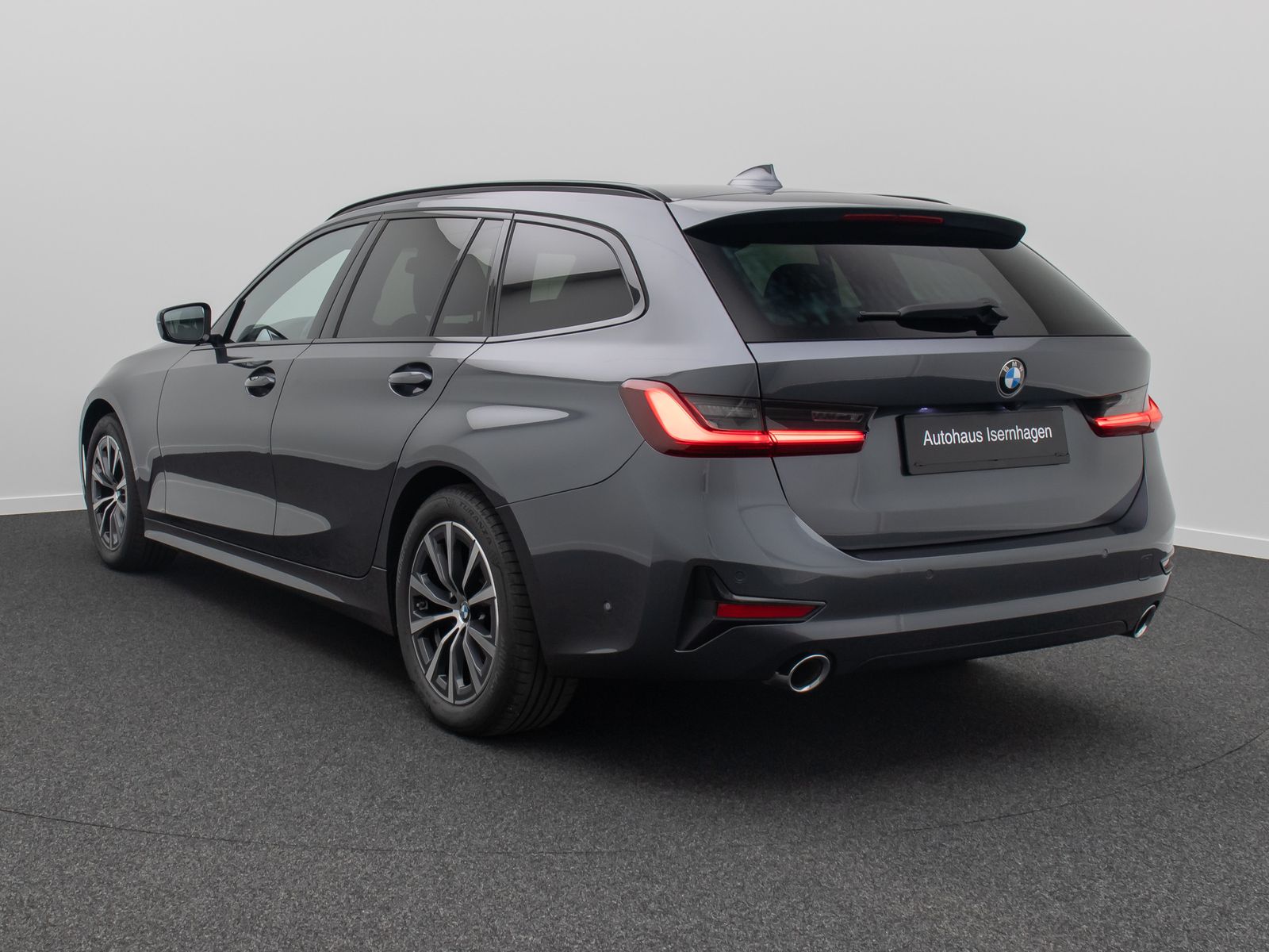 Fahrzeugabbildung BMW 320d Sport Line HUD DAB Kamera Alarm HiFi Leder