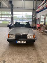 Mercedes-Benz 300 D - Mercedes-Benz 300 aus 1989