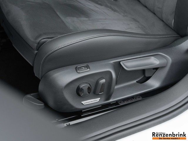 Passat Variant Elegance TDI DSG 360° AHK Matrix 