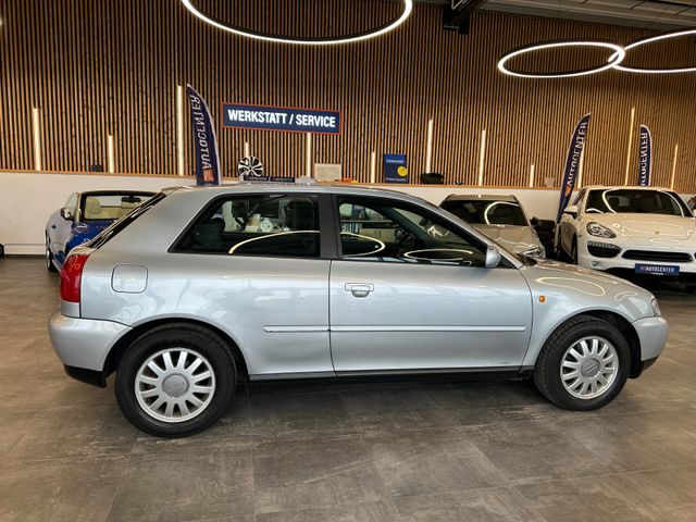 Audi A3 1.8  *Ambiente*Automatik*TÜV 0327*