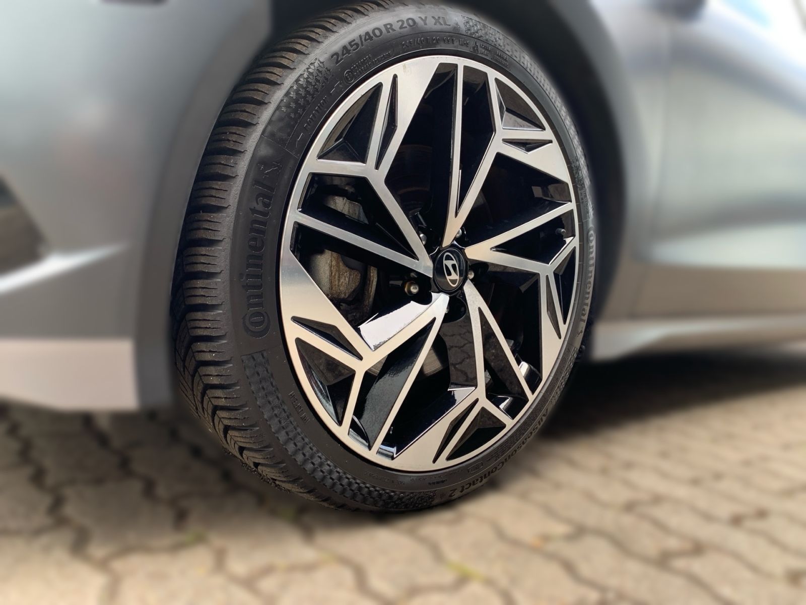 Fahrzeugabbildung Hyundai IONIQ 6 Uniq 77,4 kWh dig.Spiegel Siebedach