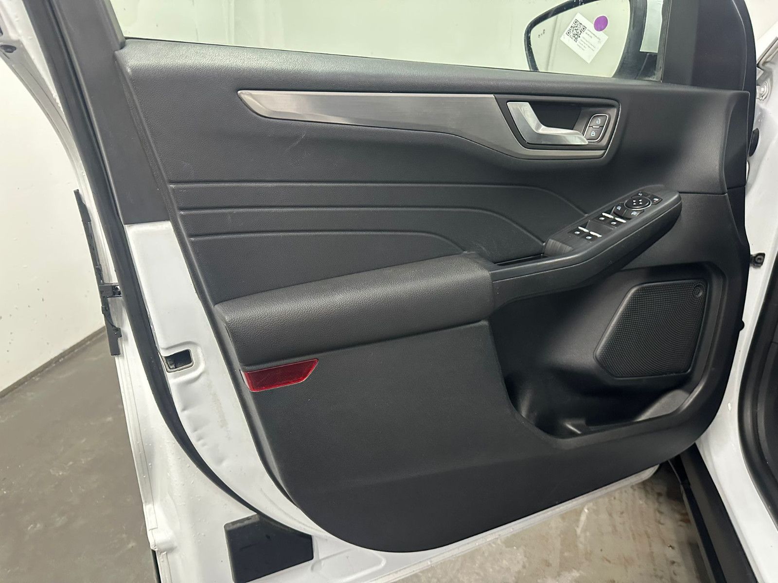 Fahrzeugabbildung Ford Kuga 2.5 Duratec PHEV Titanium X CVT*AHK*WINTER*