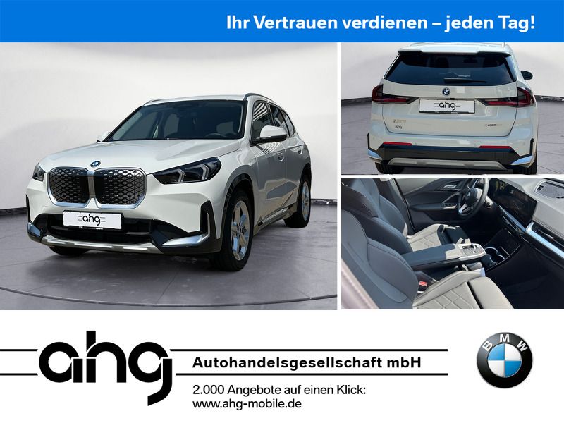 BMW iX1 xDrive30 AHK xLine Premiumpaket