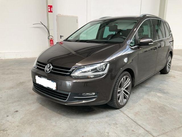 Volkswagen Sharan Highline 2.0 TDi DSG*eTüren*AHK*SHZ*Leder