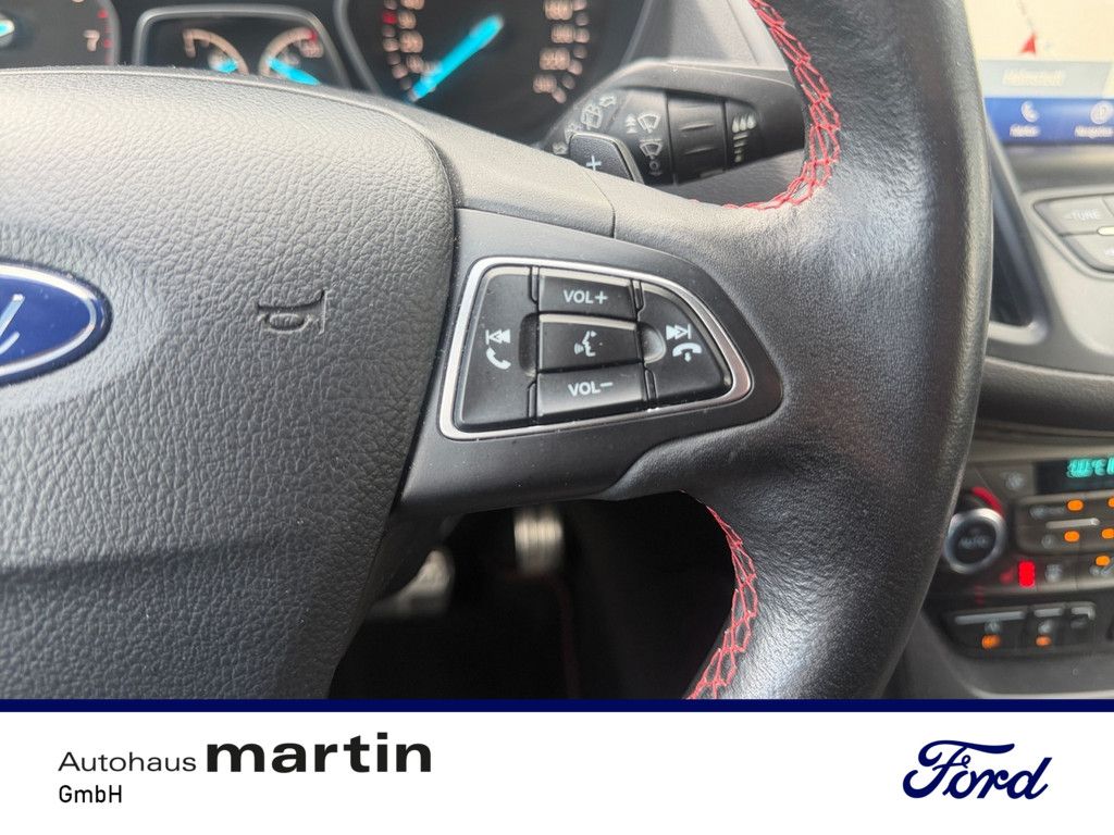 Fahrzeugabbildung Ford Kuga 2.0 EcoBoost ST-Line 4x4 Start/Stopp FACEL.