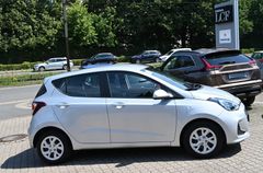 HYUNDAI i10 1.0 Trend Sitz/Lenkradheizung Klima 27tkm