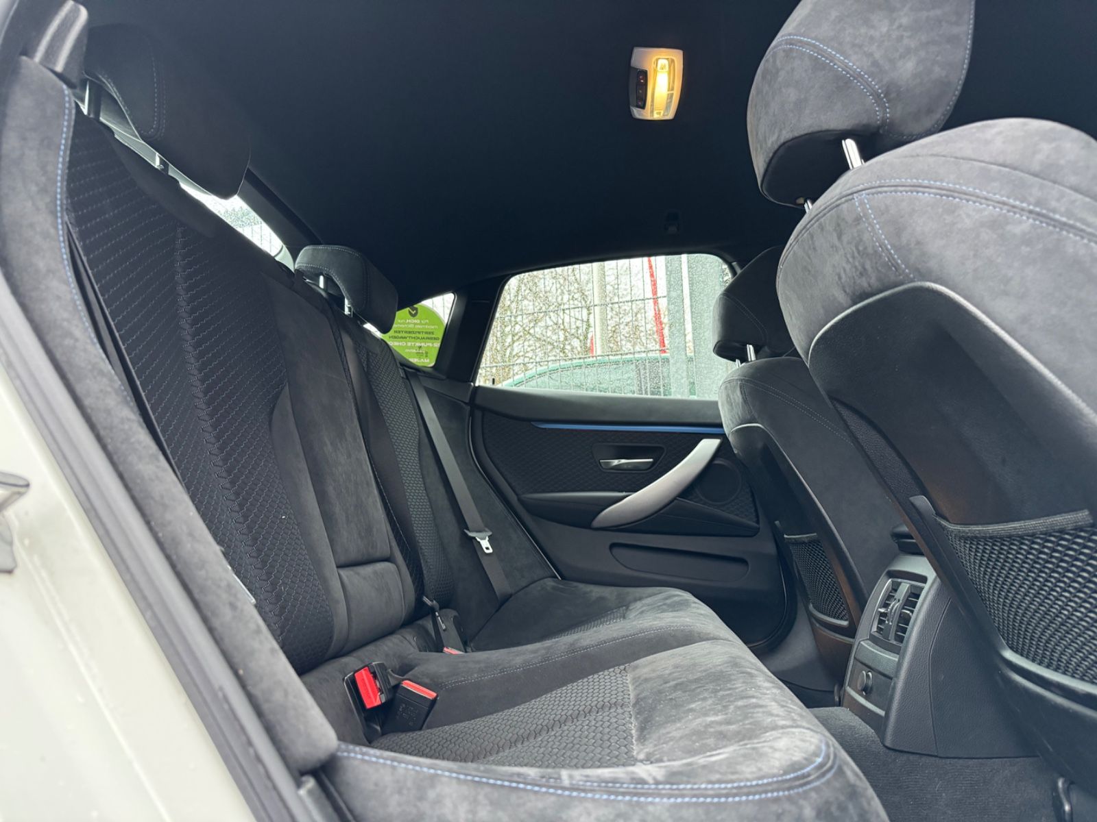 Fahrzeugabbildung BMW 420 4 Gran Coupe 420 i M Sport