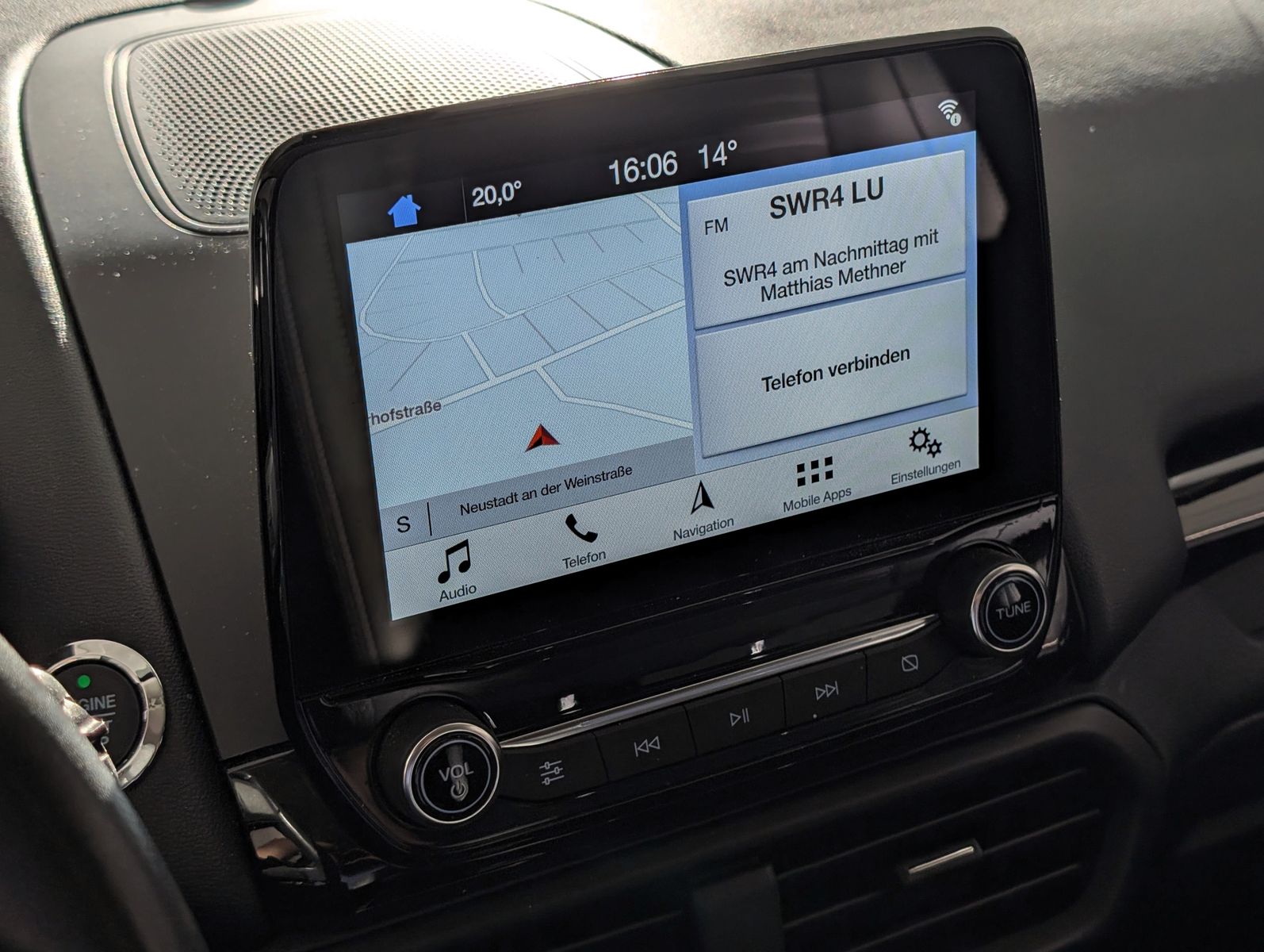 FORD EcoSport  1.0 EcoBoost Titanium Automatik Navi – Bild 21