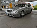 Mercedes-Benz E 270 CDI T ELEGANCE Elegance - Mercedes-Benz E 270: T Cdi